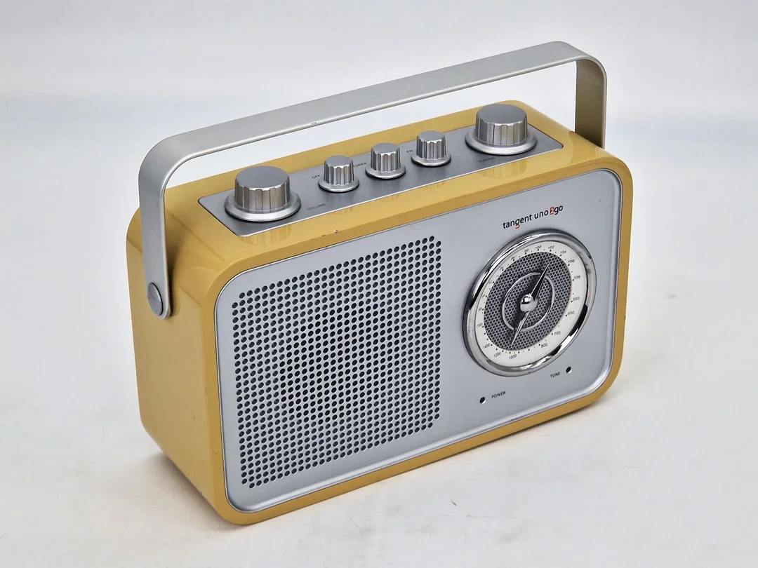 Tangent Uno 2 go - Design Radio (FM/AM) – Bild 10