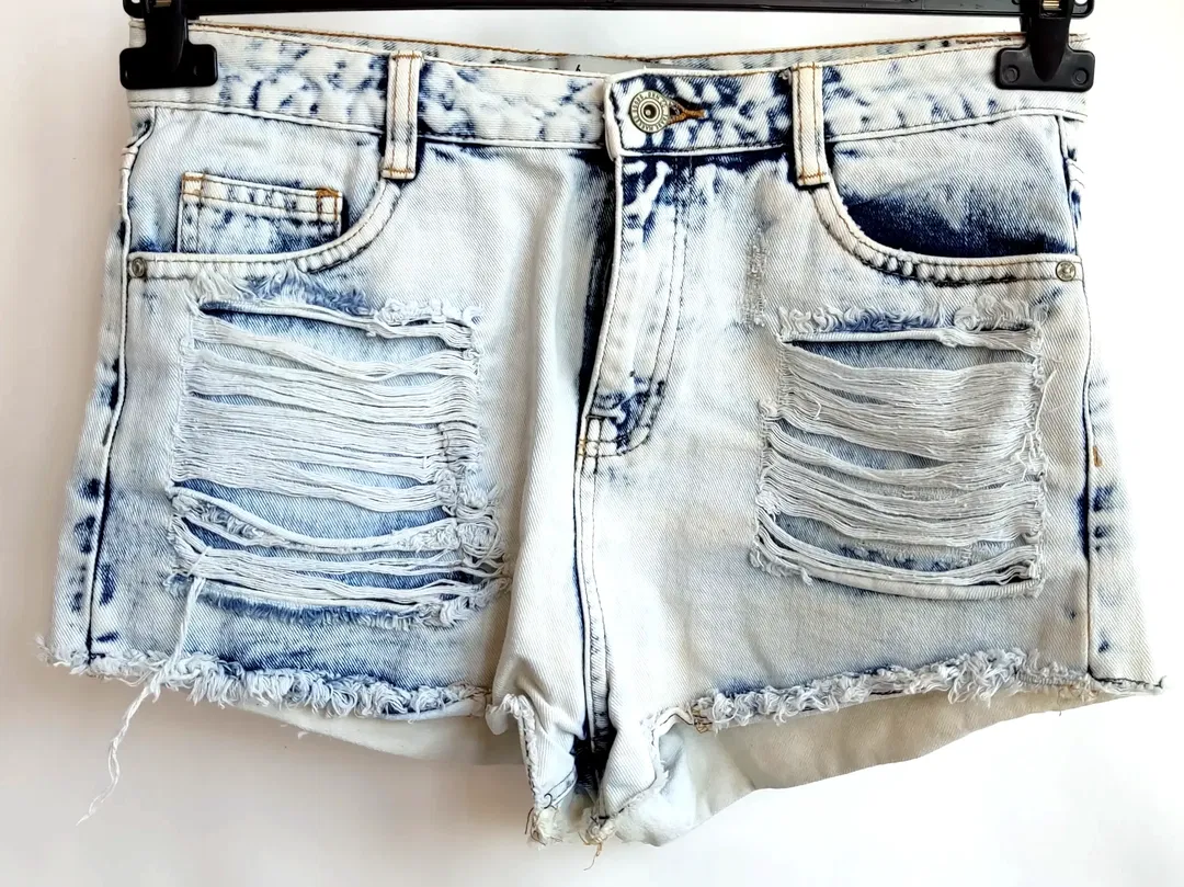 Denim Co. Damenshort, bleach-dyed blue - Gr. 38 - Bild 1