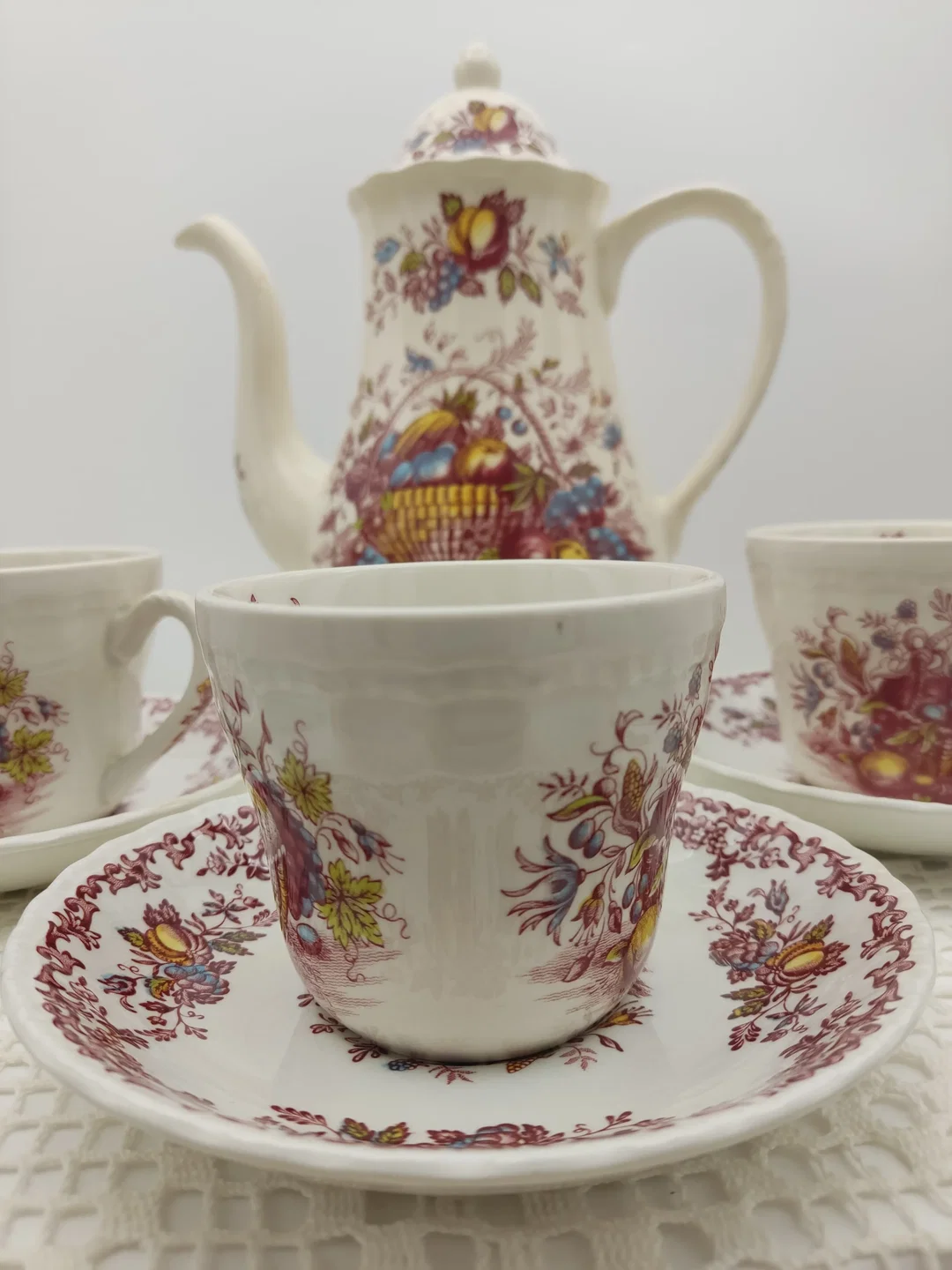 Royal Tudor 'Fruits & Flowers' Kaffee- und Teeservice Keramik | Englischer Schatz – Bild 12