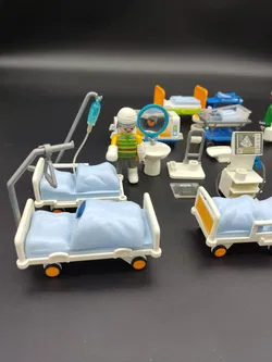 Playmobil Einzelteile (6295, 70196, 6660, 70198) - Bild 2