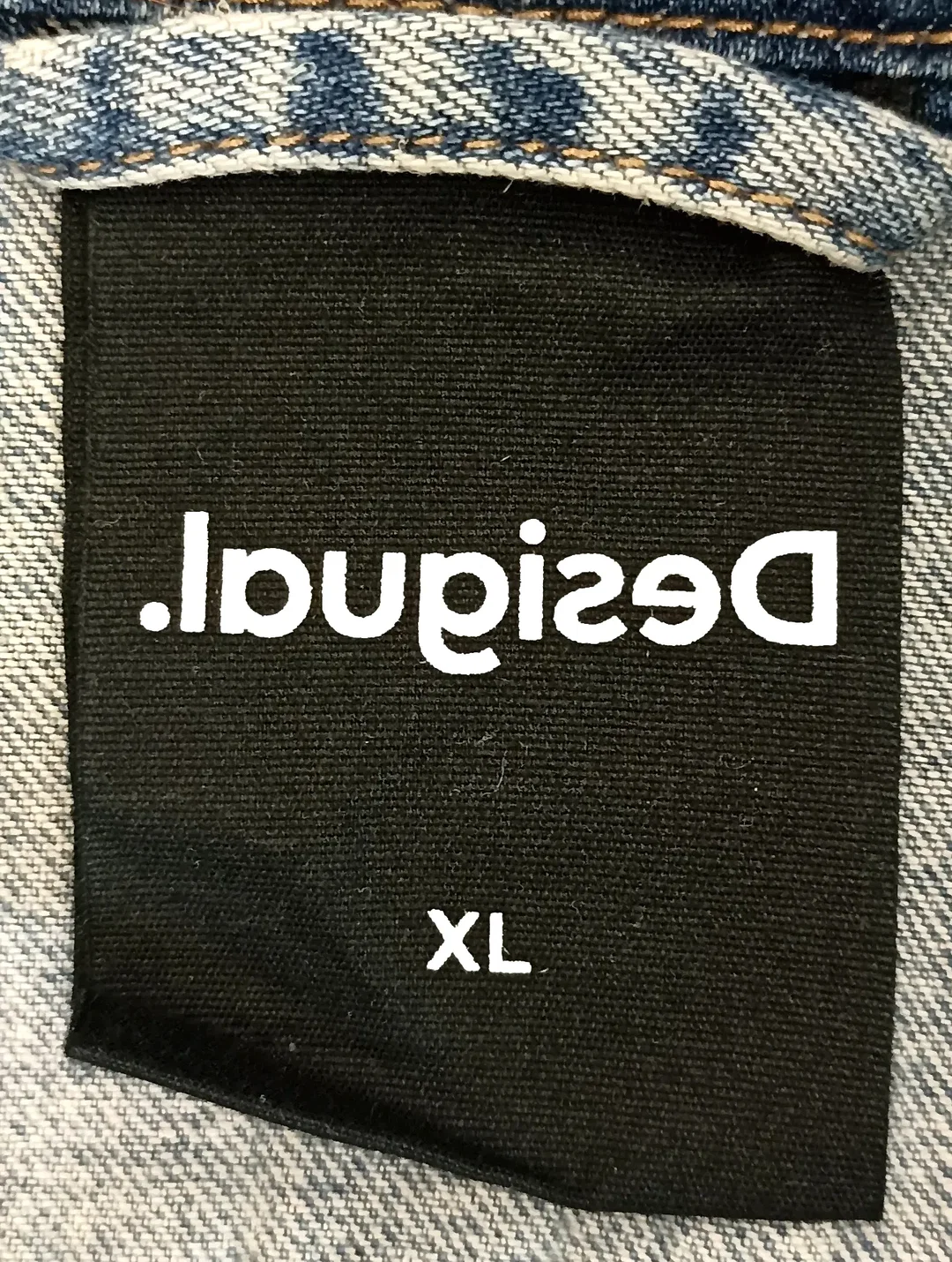 Desigual Damen Jeansweste gemustert Gr. XL – Bild 3