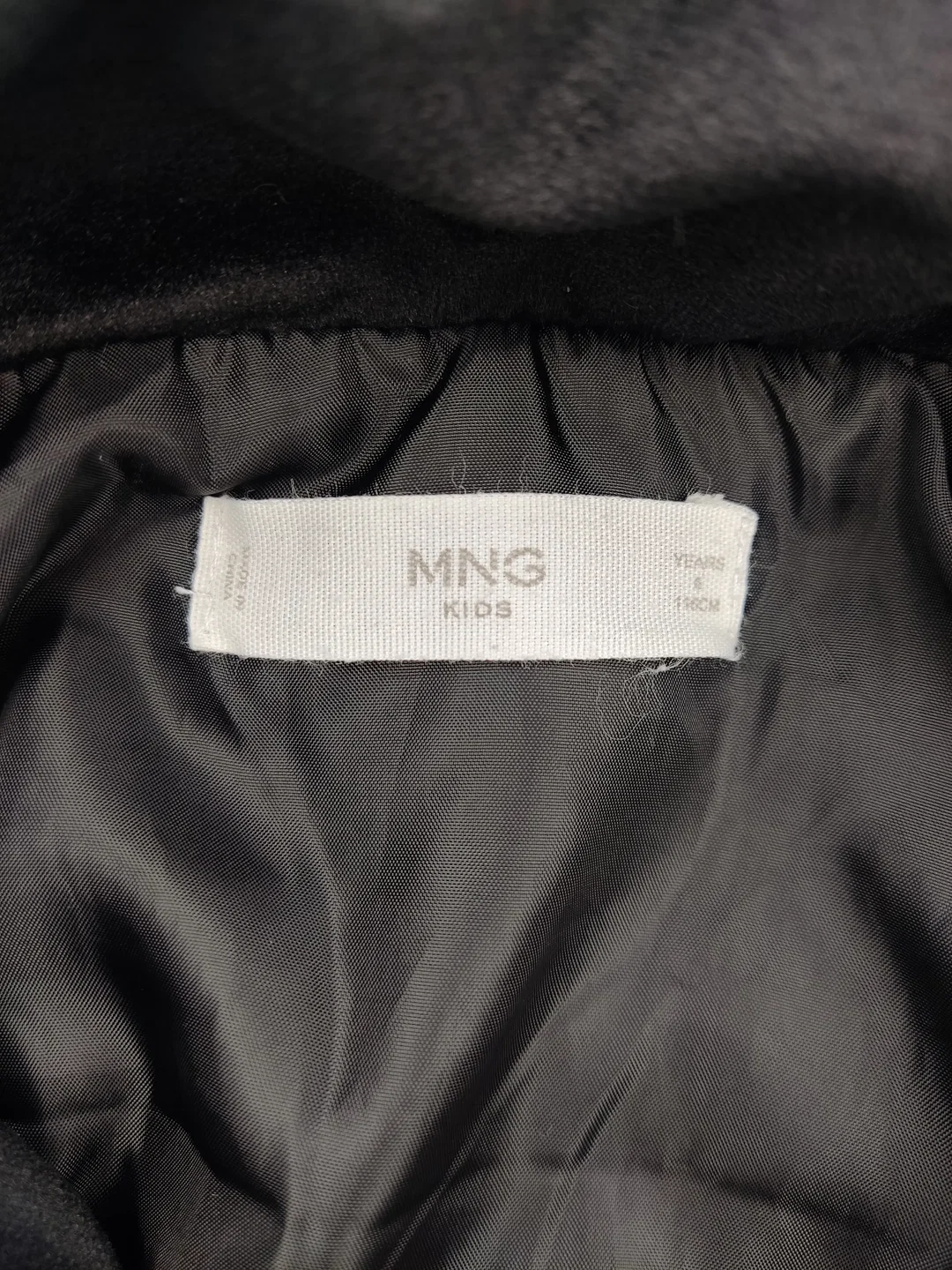Kinderjacke Mango Gr. 116 Polyester | Kuscheliger Favorit – Bild 3