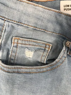 Bershka Denim Low Rise Push Up Damen Used Look Jeans Gr. 40, W28/L27 - Bild 6