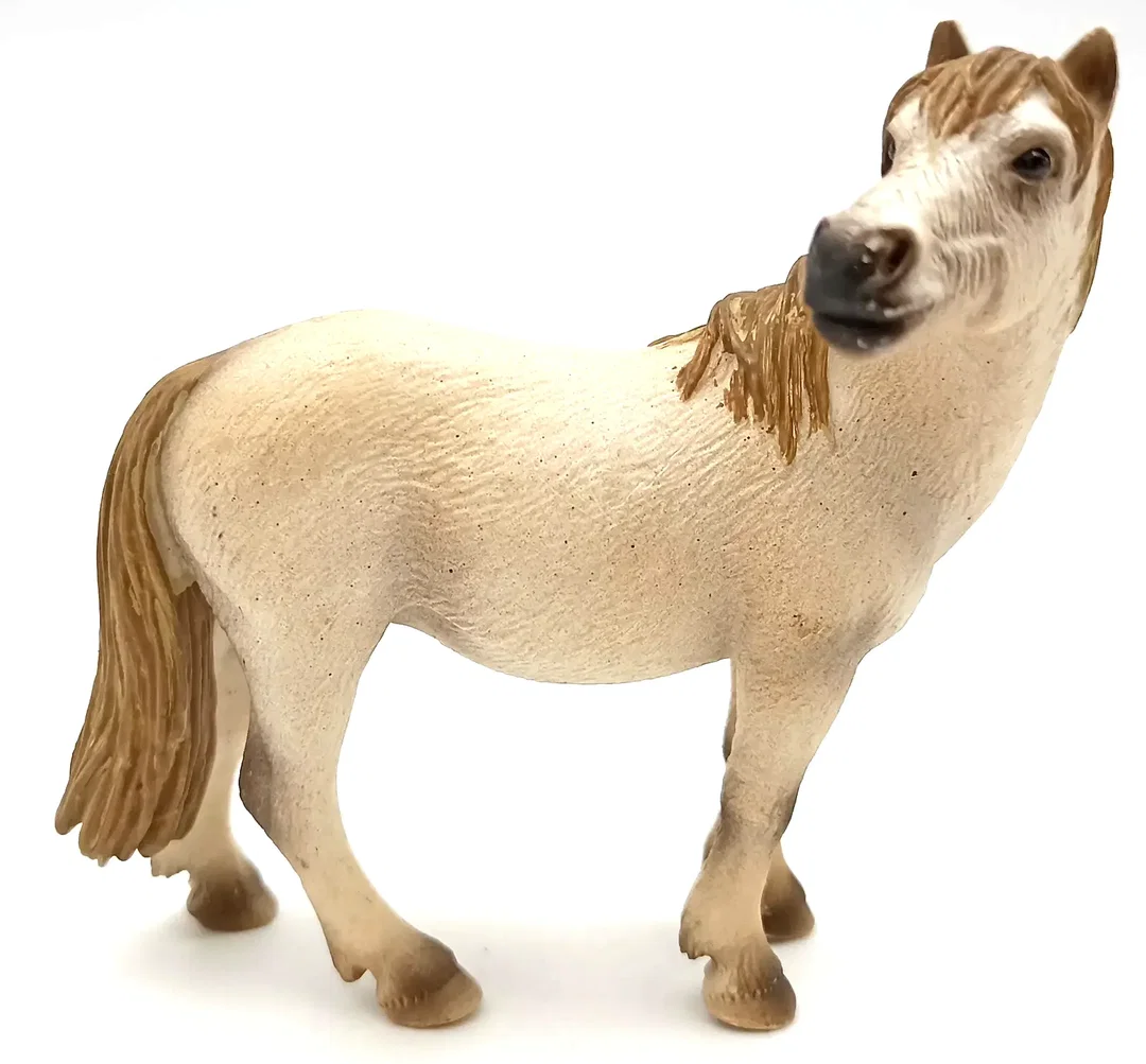 Schleich Camargue Stute Spielfigur – Bild 1