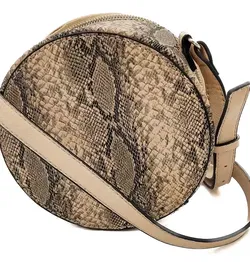 GUESS Los Angeles Runde Umhängetasche Snake Print Schlangenmuster Beige - Bild 3