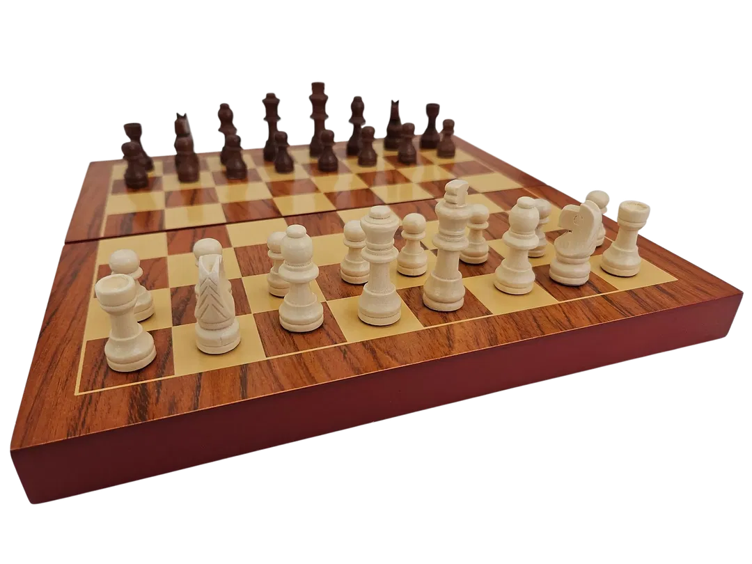Schachspiel aus Holz - Smyths Toys - Bild 1