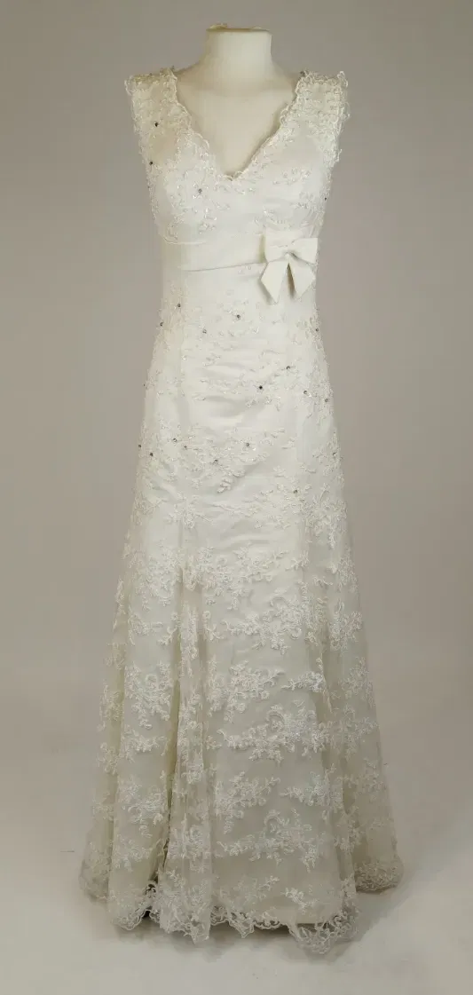 Modernes Brautkleid - ca. Größe 36 - Bild 4