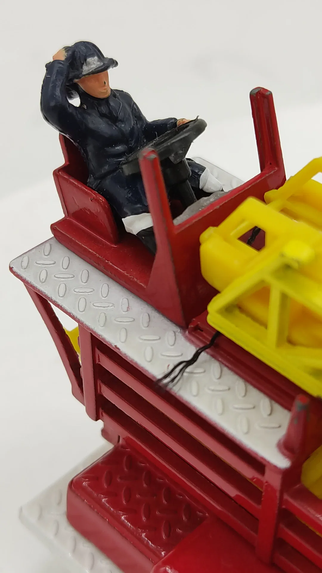 Corgi Major Toys Aerial Rescue Truck  – Bild 6