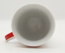 Weihnachtlicher Becher mit Illustration - 11cm hoch - Bild 2