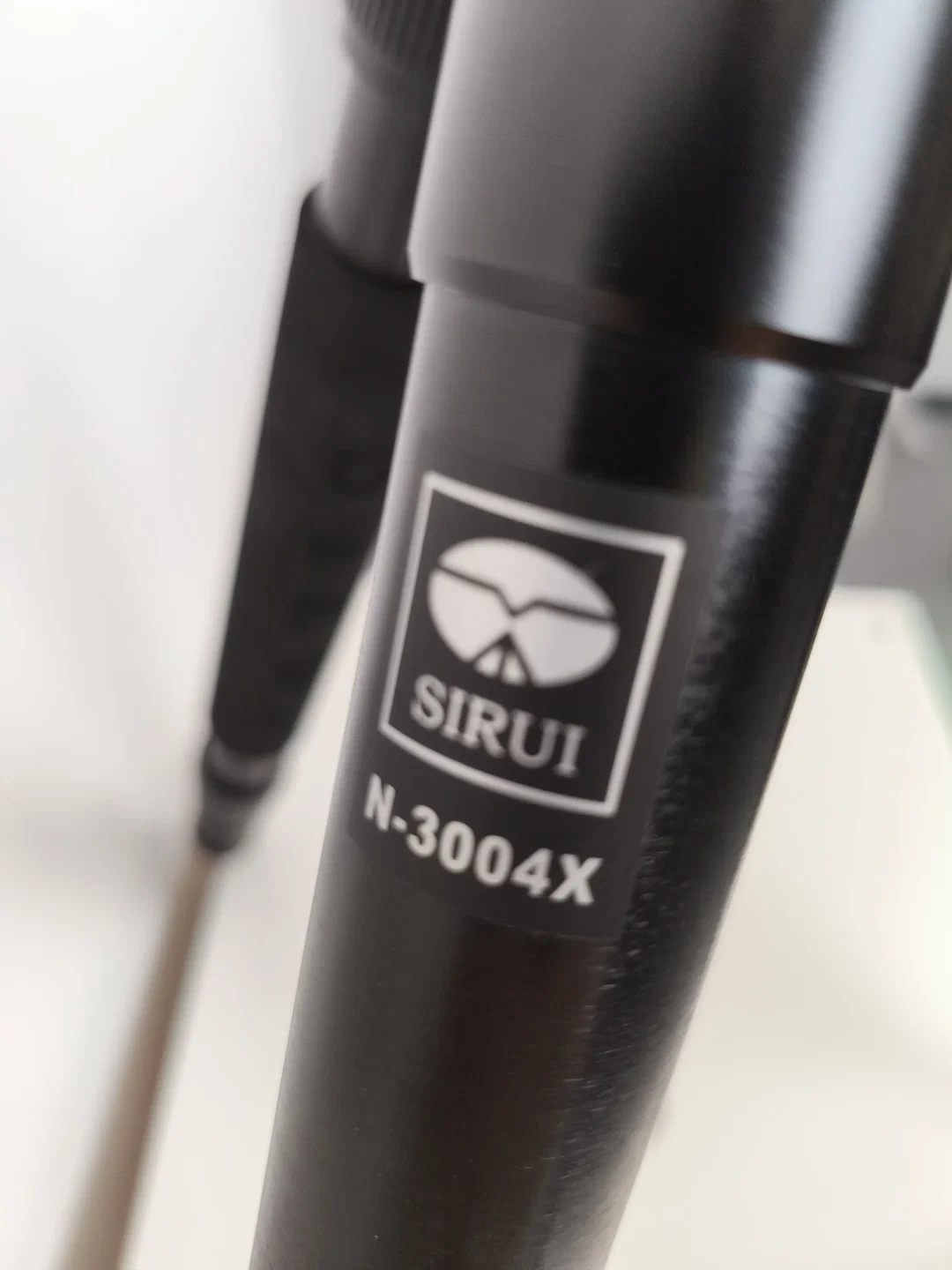 Sirui, Traveller Stativ N-3004X, inkl. Kugelkopf – Bild 4