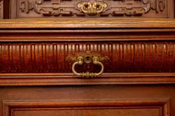 Vintage Historischer Vollholzschrank – Neorenaissance um 1882 - Bild 3