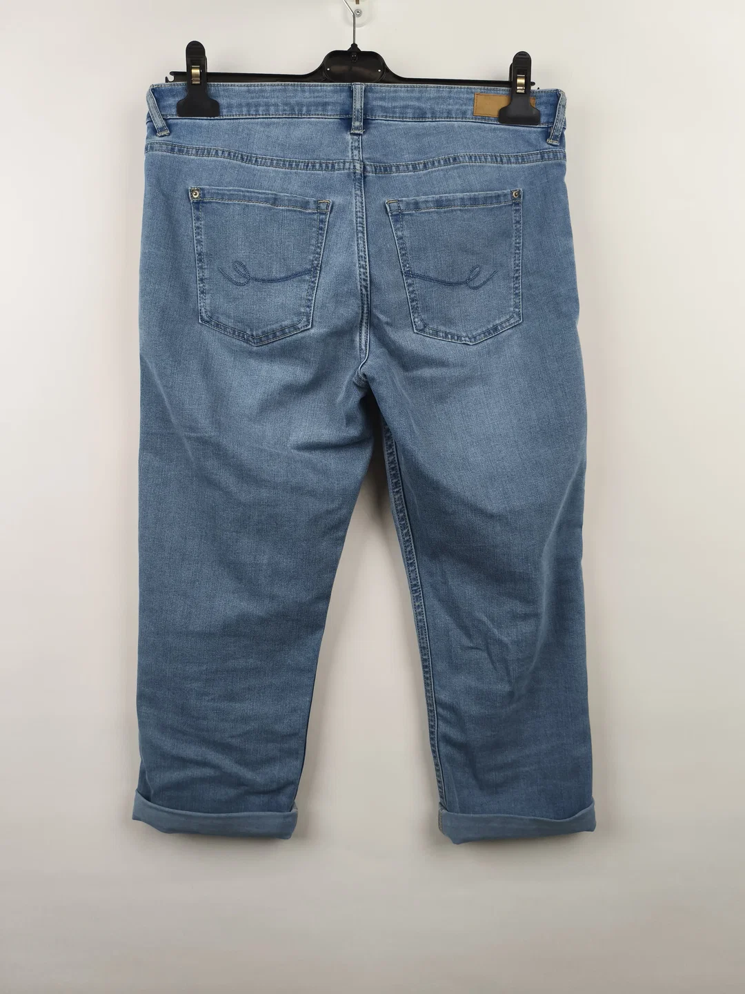 edc, Damenjeans 3/4 Länge, Kurzgrösse 27 – Bild 2