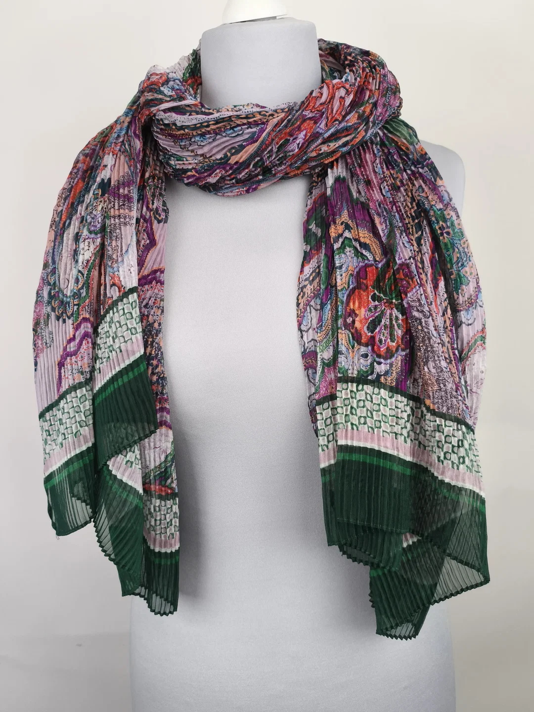Gerry Weber, Plissee Schal - Bild 4