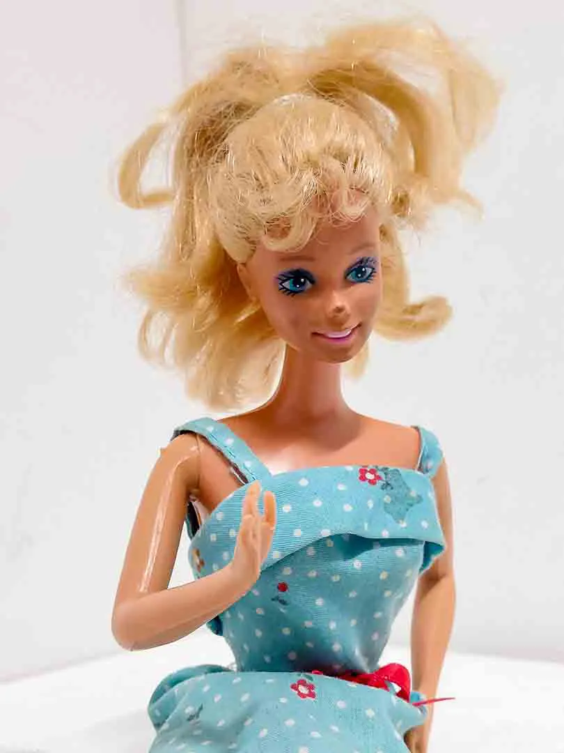 Vintage Barbie-Puppe blond mit blauem Kleid ca 29,5 cm – Bild 1