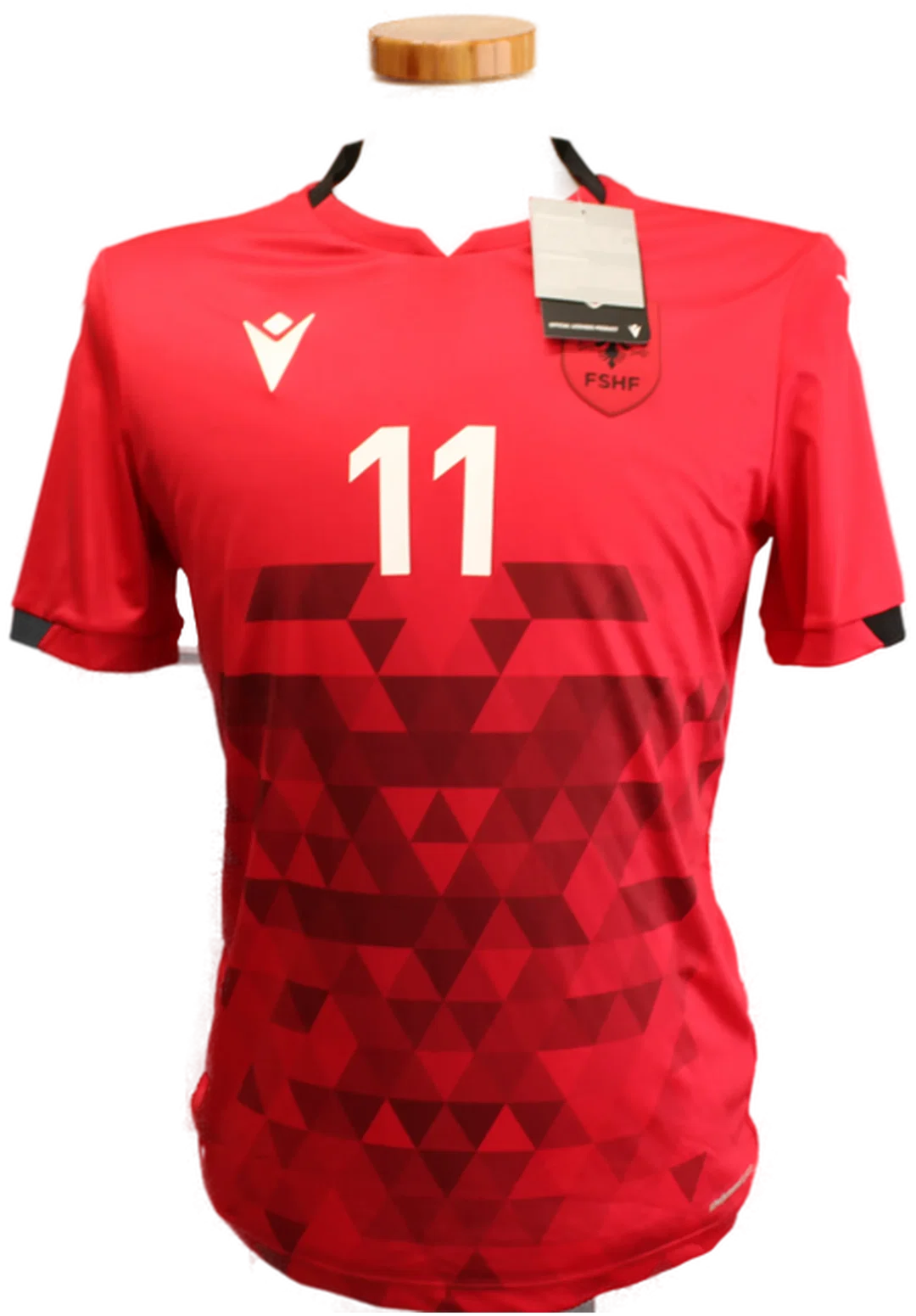 Original Albanien Nationaltrikot – Spielertrikot #11 „MUSA“ mit Autogramm - Bild 4