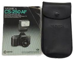Yashica CS-250AF Flash Unit / Blitzlicht mit Beschreibung und Tasche - Bild 3