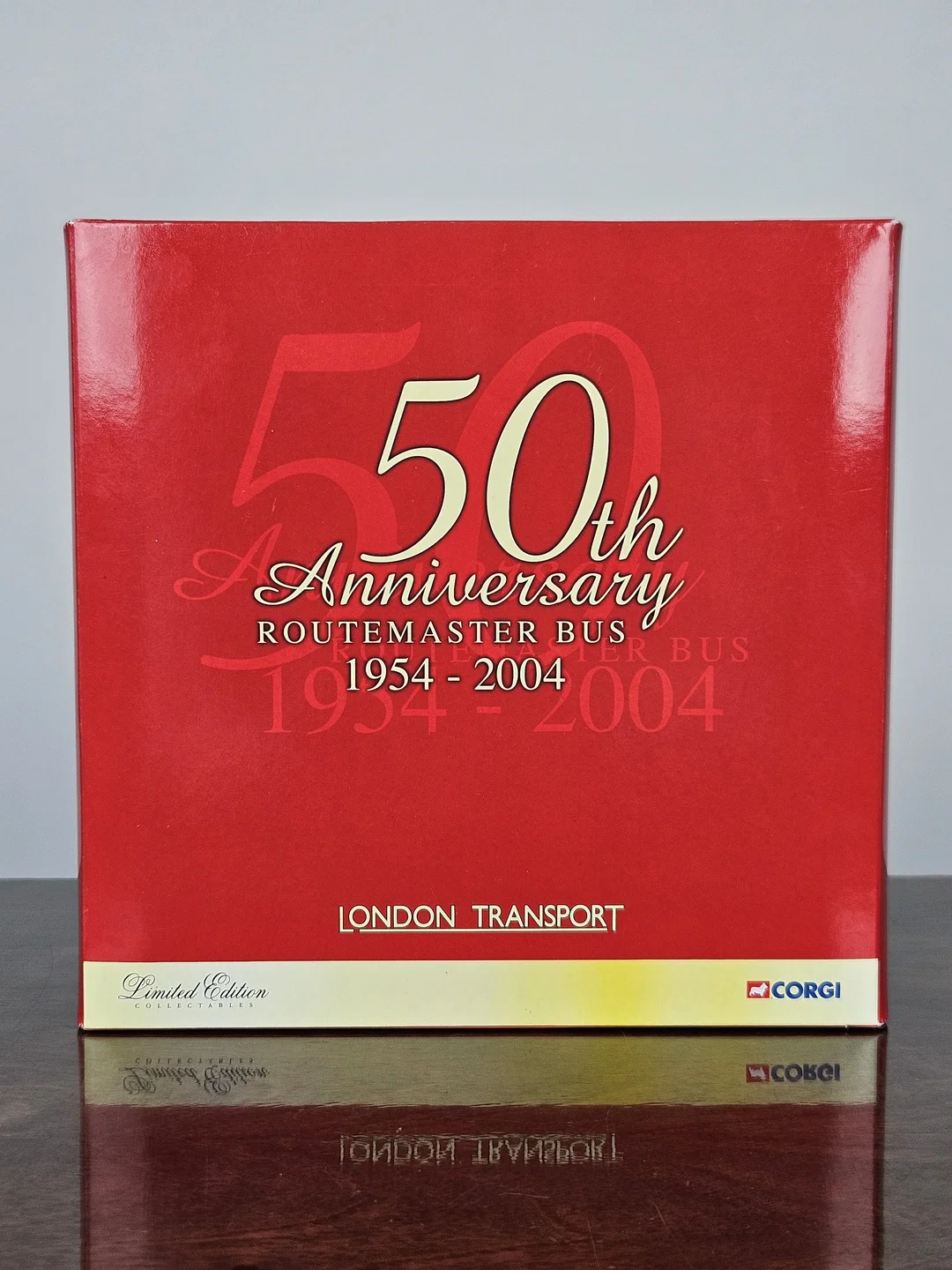 CORGI CC25904 50th Anniversary ROUTEMASTER BUS 1954-2004, London Transport  – Bild 3