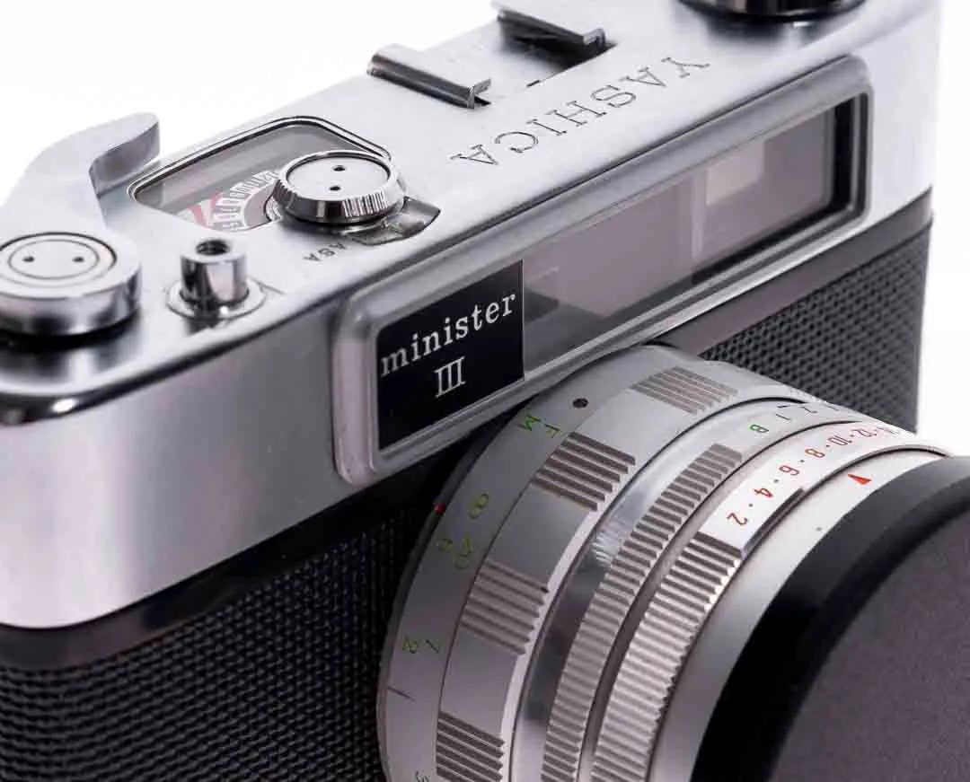 YASHICA Minister III Analoge Messsucherfilmkamera (35mm) mit Objektiv aus den 1960ern – Bild 4