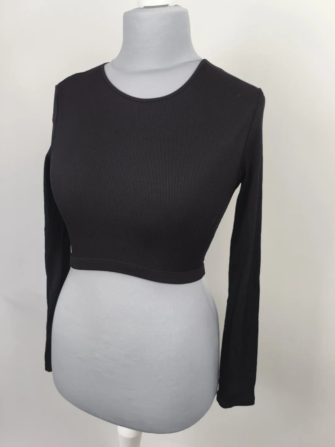 Zara, Damen, Crop-Langarm, Gr. M - Bild 1