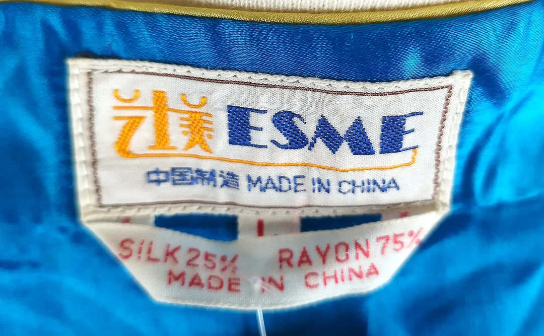 Robe, bestickt, chinesischer Drache, Gr. L  – Bild 3