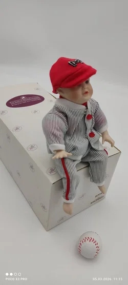 Ashton Drake Porzellanpuppe 'Michael' | Sammlerstück – Vorschau 3