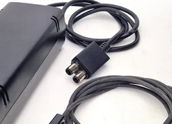 Microsoft Xbox 360 S Set - Xbox 360 Slim Konsole mit 3 Controllern, Chatpad und Zubehör - Bild 11