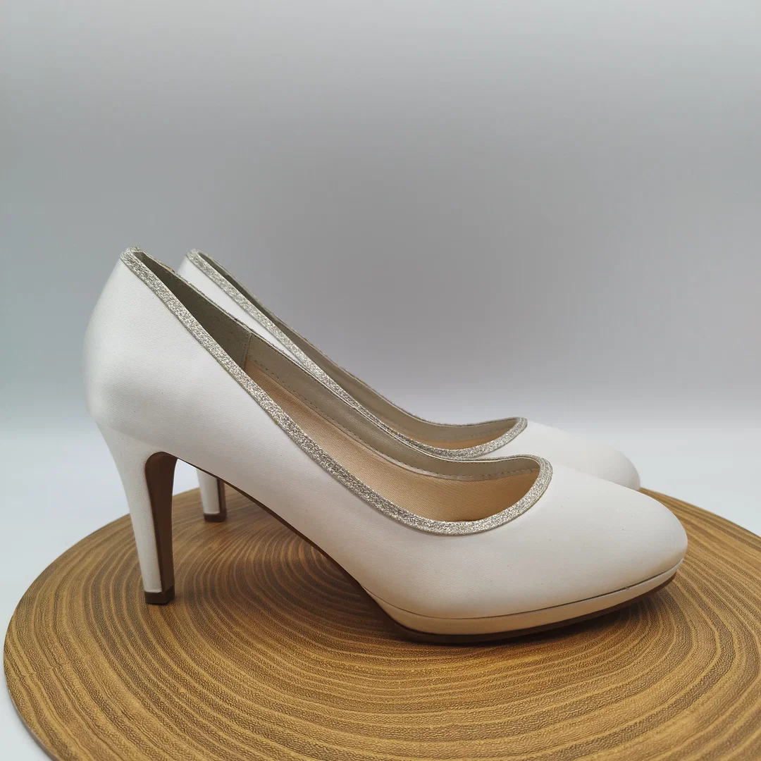 Rainbow Club Brautschuhe – Gr. 42 – Ivory Satin – breite Passform – Bild 2