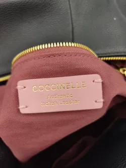 Coccinelle Damen Handtasche Fell schwarz - Bild 4