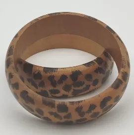 Armreifen im Leopardenlook aus Holz gearbeitet – Bild 2