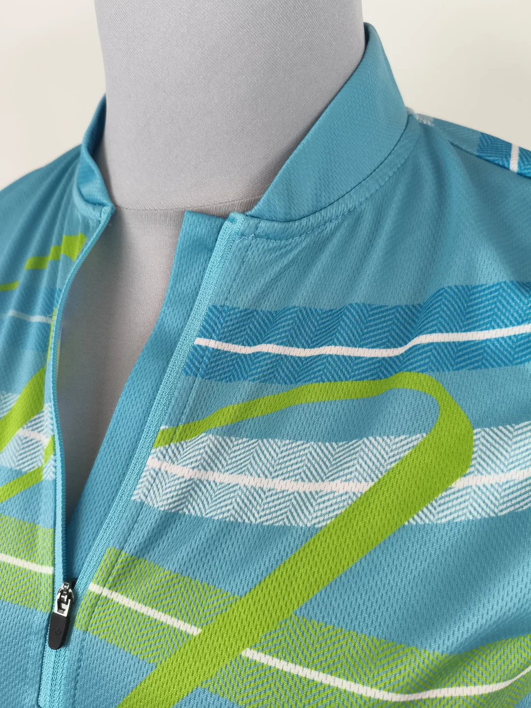 nakamura Damen Radtrikot ärmellos mit Halfzip Gr. 38 – Bild 3