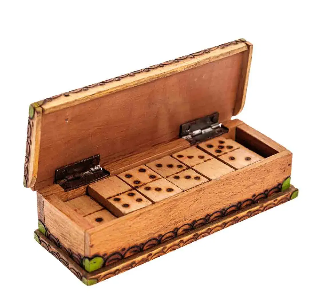 Altes Holzspielzeug 