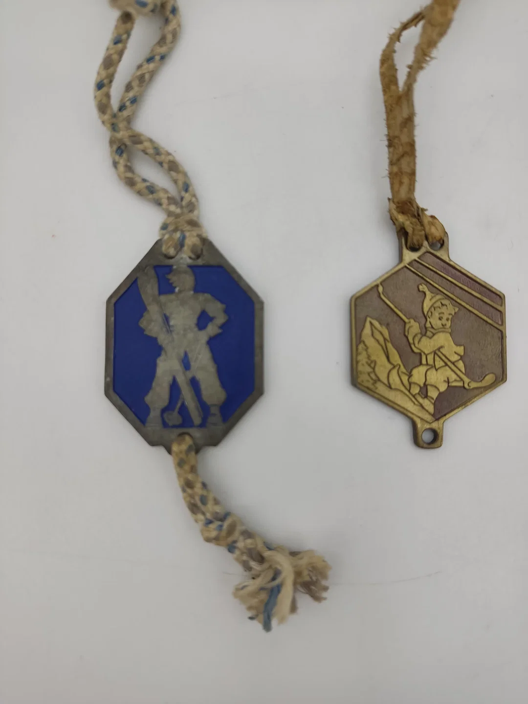 7x Vintage Ski-Anhänger/Medaillons – Bild 8