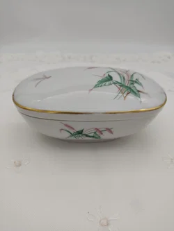 Vintage Porzellan-Deckeldose mit Schilf- und Libellen-Motiv, von Thomas Porzellan (Rosenthal), 13 x 9 x 6cm – Vorschau 1