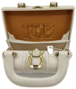 Vintage Leder Kosmetikkoffer mit Schlüssel weiss/beige/braun, ideal für Reisen - Bild 4