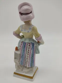 Sitzendorf Porzellan Figur - Bild 3