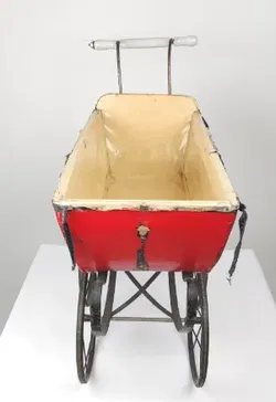 Sammlerstück! - Historischer Puppenwagen um 1900, stark restaurierungsbedürftig - Bild 5