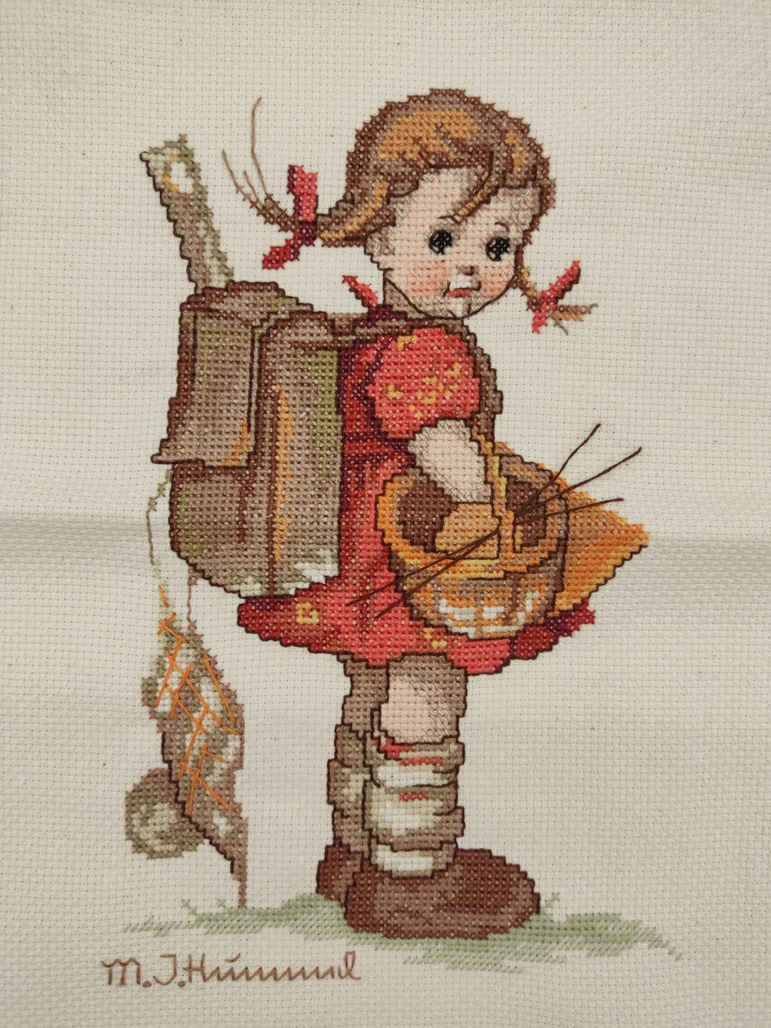 M. J. Hummel-Kreuzstich-Bild: Mädchen mit Schultasche - Bild 1