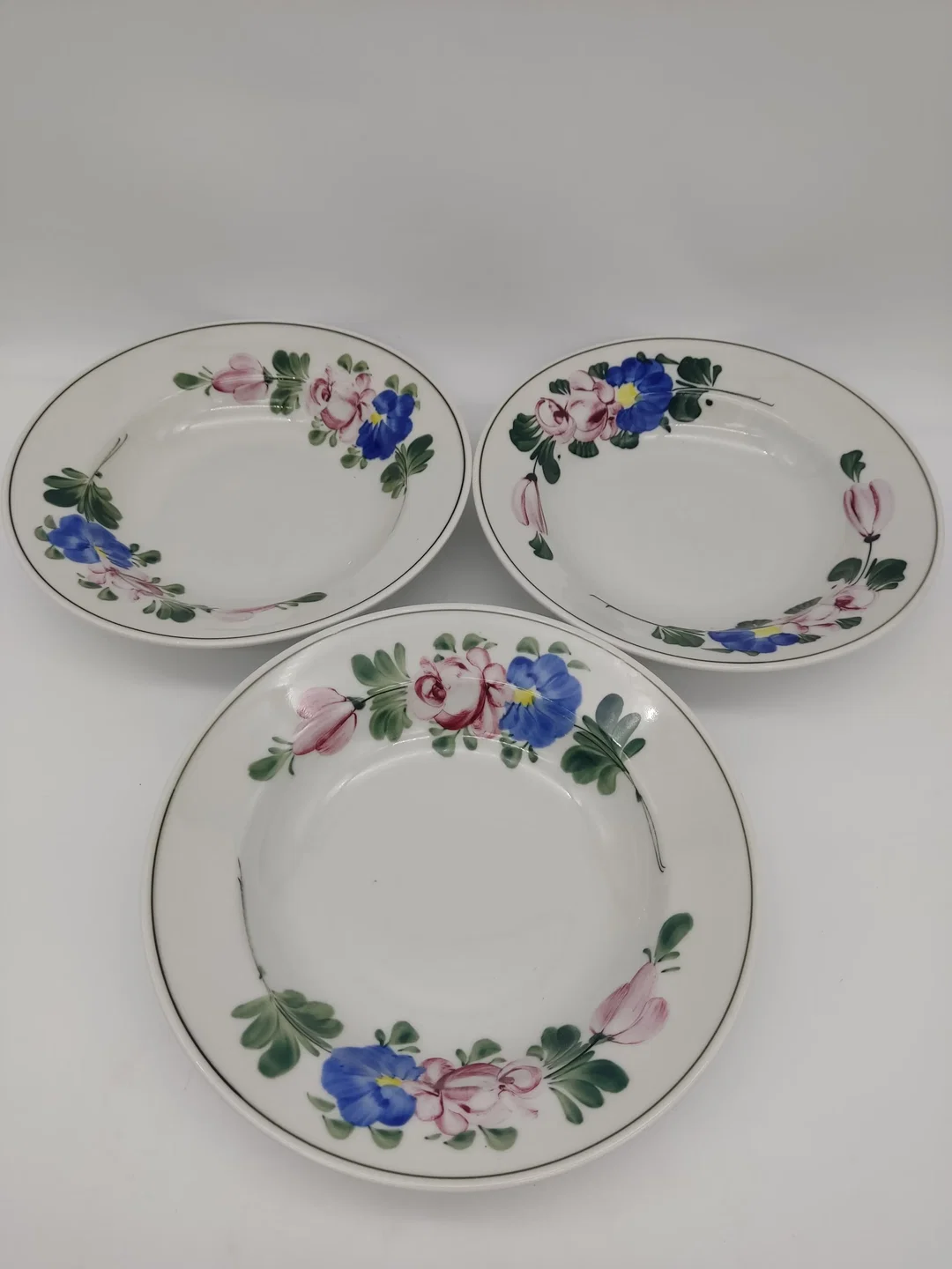 Lilien Porzellan - Kleines Set - Fleisch/Suppenteller & Krug 'Alpenflora', 8 Teile – Bild 6