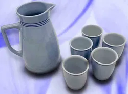 Lilienporzellan Most Krug und 5 Becher - Bild 1