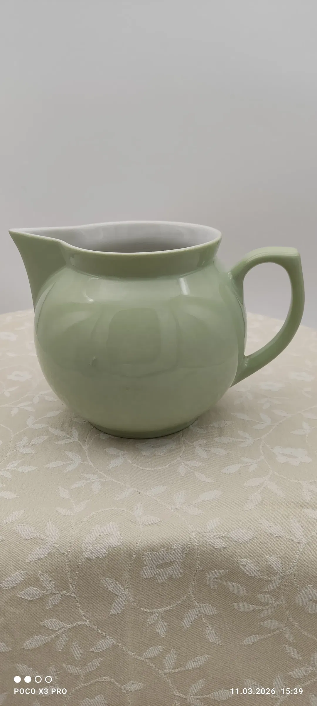 Porzellan große Kanne, Krug 1 L - Bild 1