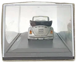 Die-Cast-Metal American-Mint-Premium-Edition: Modellauto VW Käfer 1303 Cabriolet, Maßstab 1:43 - Bild 3