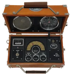 Spirit of St. Louis Vintage Radio in Holzgehäuse - Bild 2