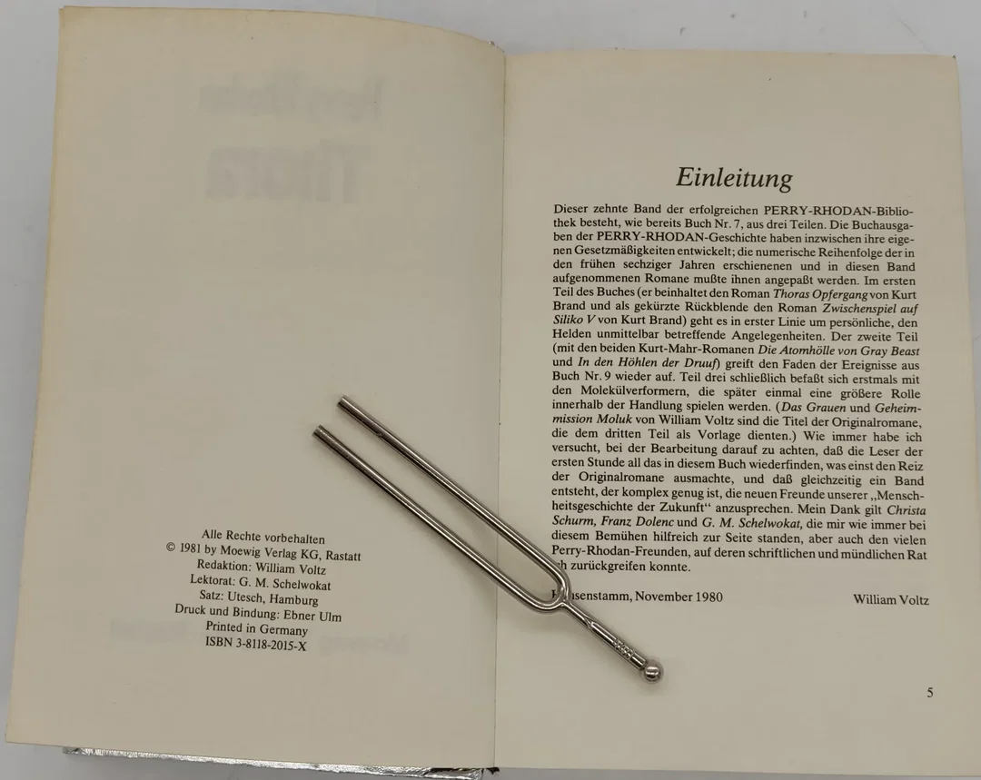 Buch Moewig Perry Rhodan "Thora" Silberband 10 mit 3D Logo von 1981 – Bild 4