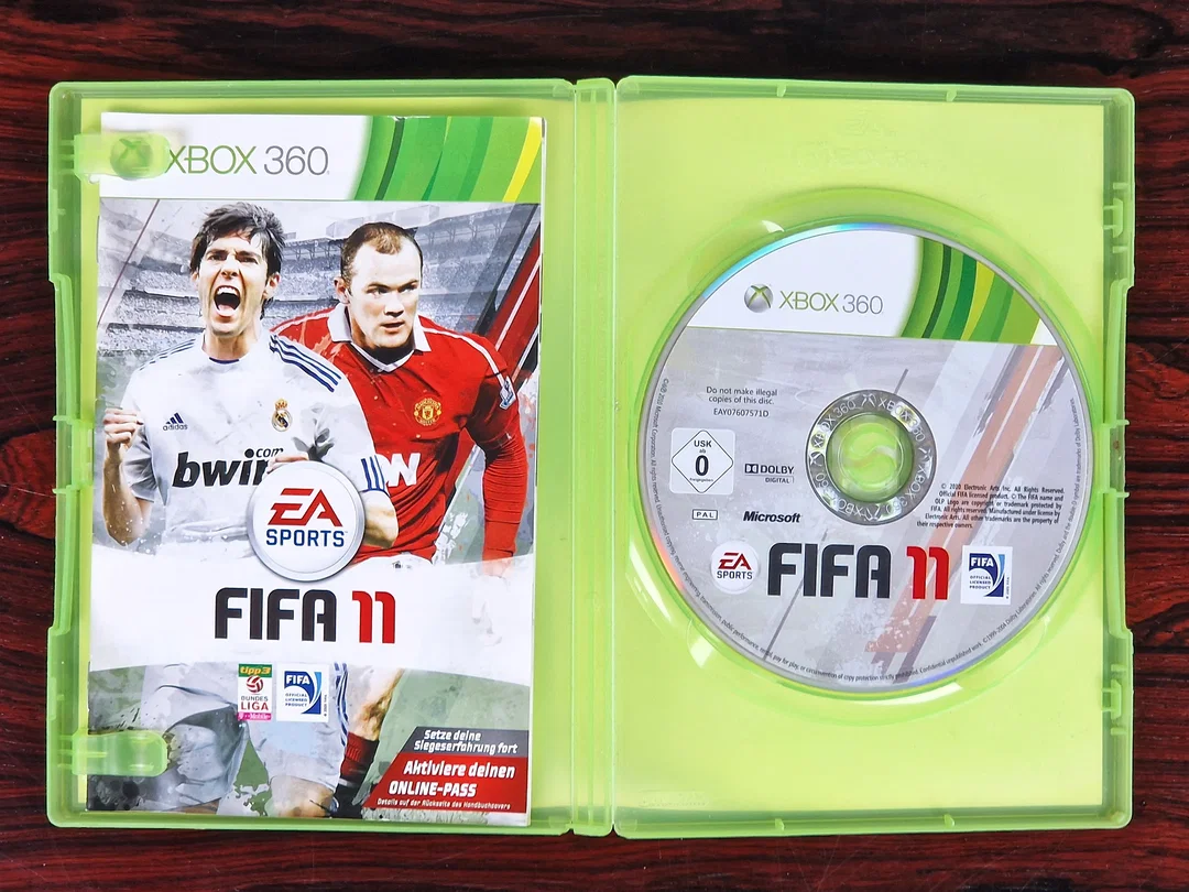 FIFA 11 - Xbox 360 - Fussball Spiel – Bild 3