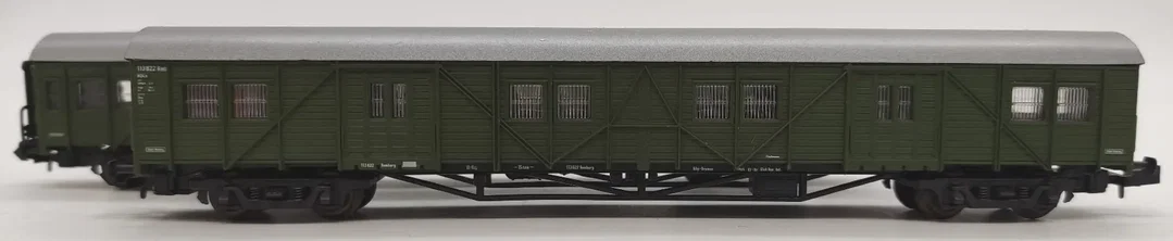 Roco Spur N 2 Stück 02372A DB Behelfspackwagen MDyge Ep.4 – Bild 3
