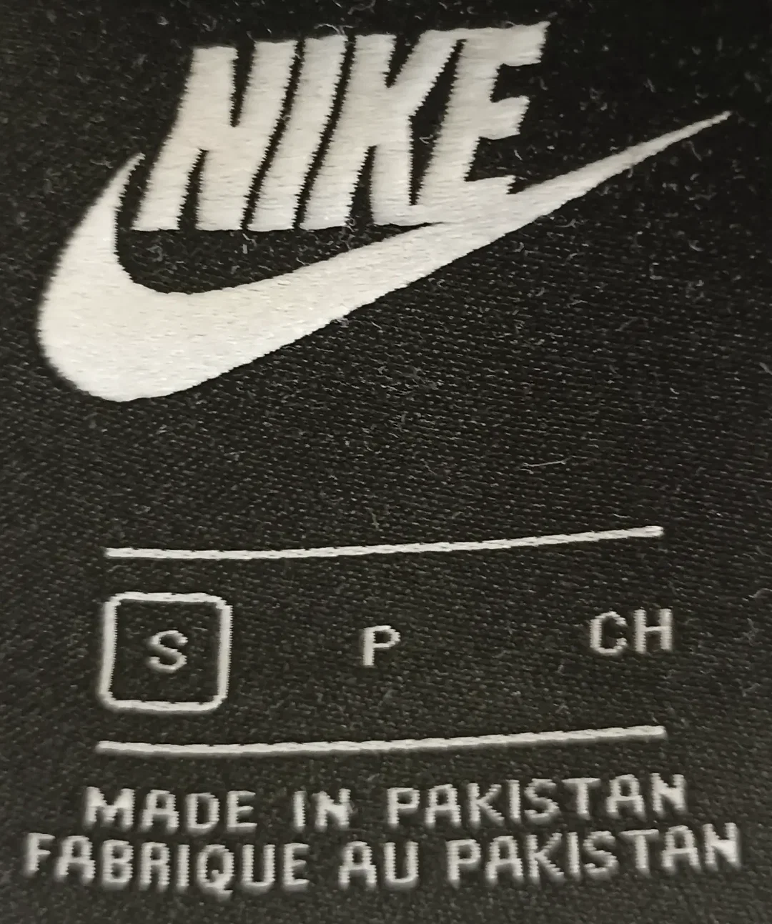 Nike Damenpullover schwarz Gr. S – Bild 3
