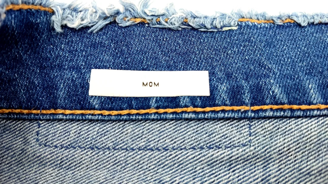 PULL&BEAR Jeans Short Damen - Gr. M – Bild 6