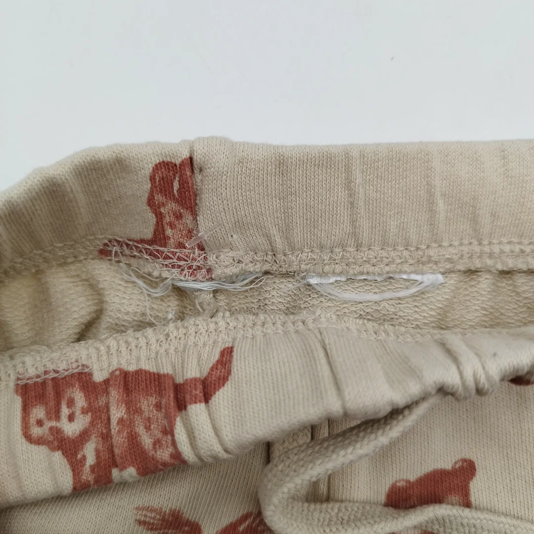 Bemusterte Babyshorts - Bundweite ca. 22cm / Länge ca. 18cm – Bild 3