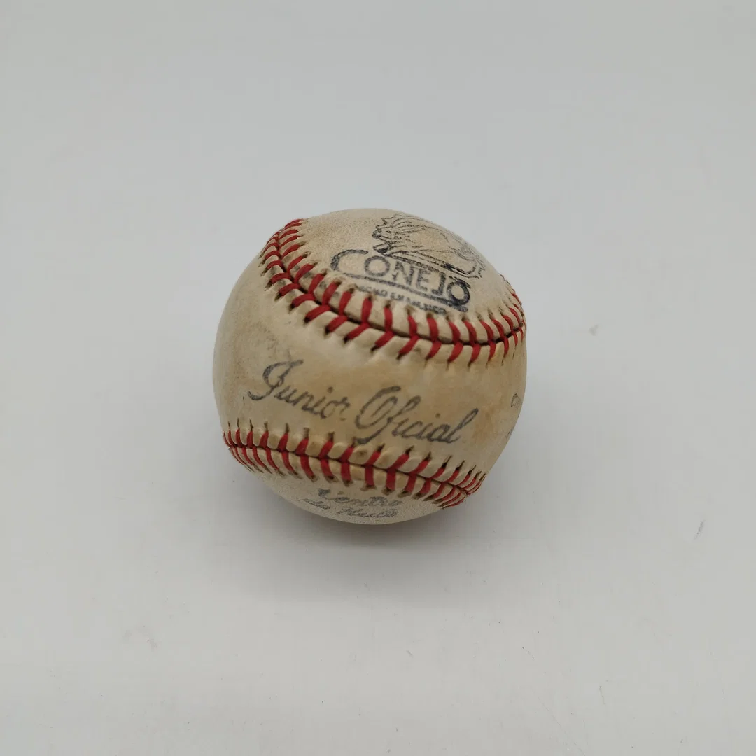 Vintage Baseball „Conejo Junior“ – originaler Retro-Sammlerball aus Mexiko – Bild 1
