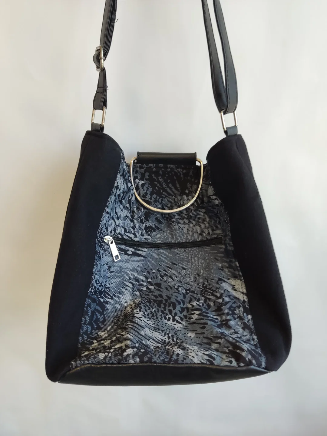 Damen Handtasche schwarz handgemacht upcycling – Bild 2